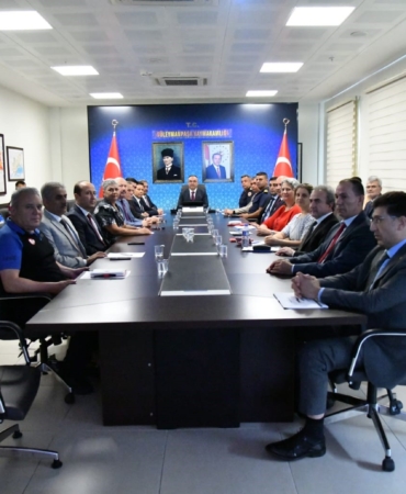 Göçmenlerin durumu ele alındı