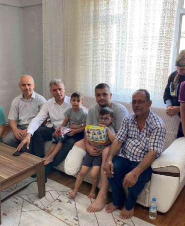 Gönen’de kazada ayağını kaybeden Sinan Erdi Turan için seferber olundu