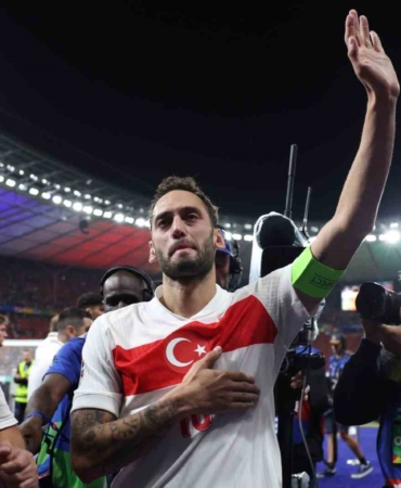 Hakan Çalhanoğlu: "Ülke olarak başardığımızı düşünüyorum"