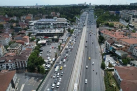 Haliç Köprüsü’nde ’asfalt yenileme’ trafiği sürüyor