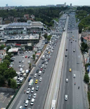 Haliç Köprüsü’nde ’asfalt yenileme’ trafiği sürüyor