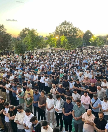 Haniye’ye düzenlenen suikast yürüyüşle protesto edildi