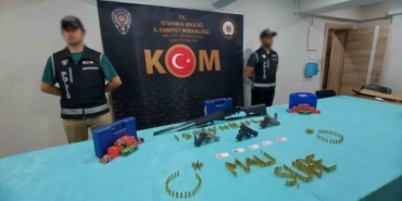 Hastanede çalışan güvenlik görevlilerine "sahte silah ruhsatı" operasyonu: 8 gözaltı