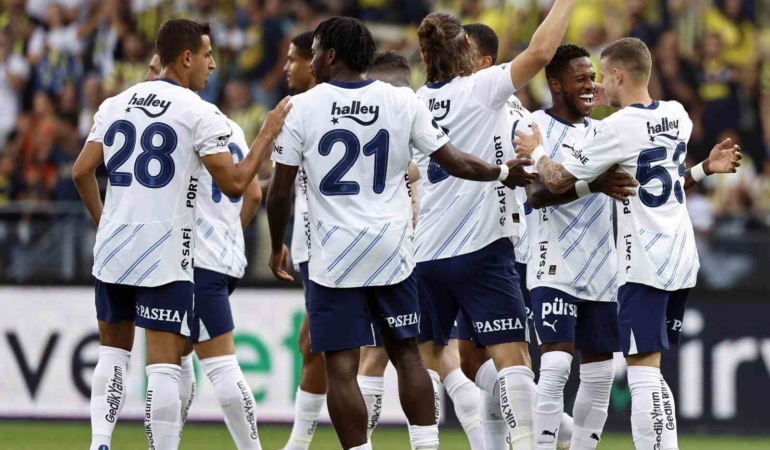 Hazırlık maçı: Fenerbahçe: 4 - Strasbourg: 0