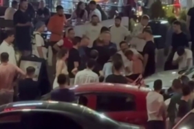 Husumetli iki grup kavgasında ortalık savaş alanına döndü