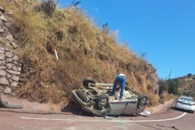 İnanılmaz kurtuluş: Hurdaya dönen araçtan yara almadan çıktı