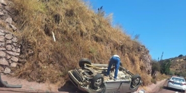 İnanılmaz kurtuluş: Hurdaya dönen araçtan yara almadan çıktı