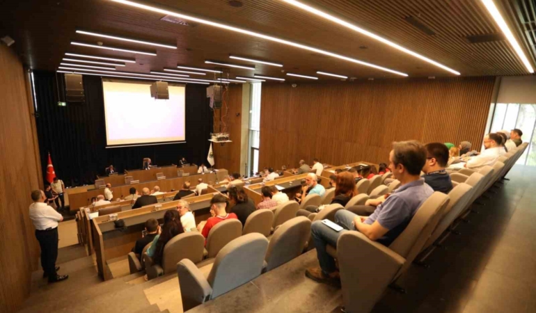 İnegöl Belediyesi’nden eğitime dev destek