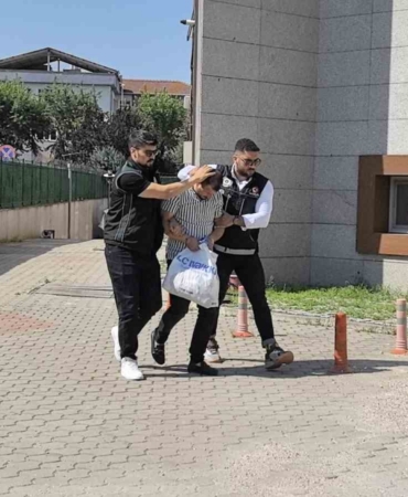 İnegöl’de 50 suçtan kaydı olan uyuşturucu taciri yakalandı