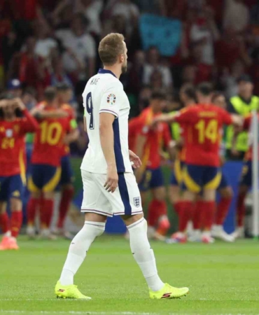 İspanya 4. kez Avrupa şampiyonu