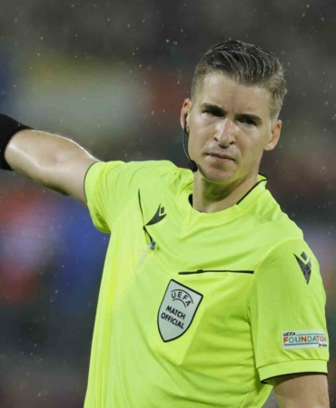 İspanya - İngiltere finalini François Letexier yönetecek