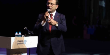 İstanbul Arel Üniversitesi’nde mezuniyet coşkusu