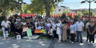 İstanbul’da kuaför ve beraberlerden "Pazar günü tatil" kararına tepki