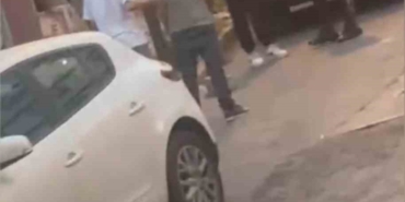 İstanbul’da sokakta "mini etek" kavgası: Kız kardeşine laf atılınca bıçak çekti