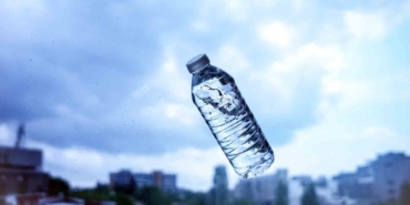 İstanbul’da yarım litrelik pet şişe suyun fiyatı 10 lira oldu