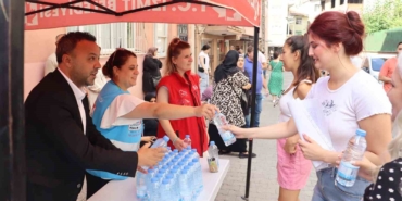 İzmit Belediyesi, KPSS’ye giren adayları yine yalnız bırakmadı