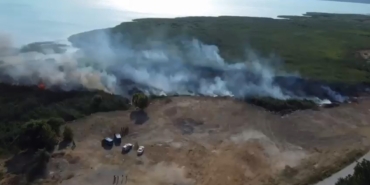 İznik Gölü’nde sazlık yangını