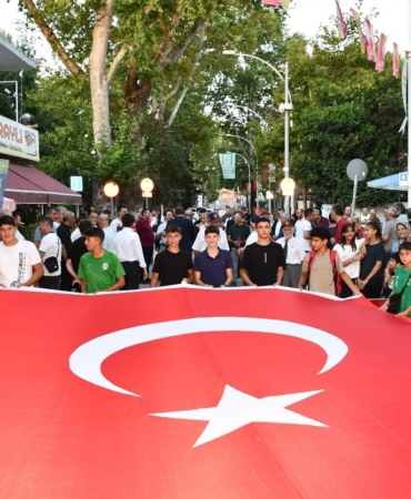 İznikliler 15 Temmuz Demokrasi ve Milli Birlik Günü’nde bir araya geldi
