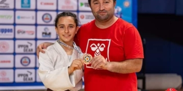 Judocu Ecrin Benlioğlu Bilecik tarihinde bir ilke imza attı