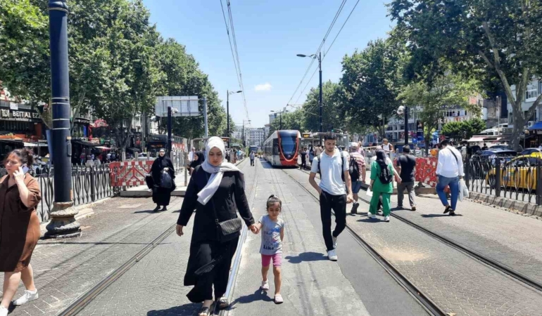 Kabataş-Bağcılar Tramvay Hattında teknik arıza yaşandı, seferler aksadı