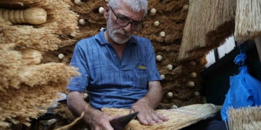 Kadınlar ondan vazgeçemiyor, en akıllı robotlara meydan okuyor