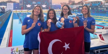 Kadınlar Serbest Bayrak Takımı’ndan Paris kotası