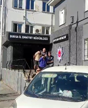 Kadınlara zorla fuhuş yaptıran 3 şahıs tutuklandı