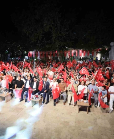 Kağıthane’de 15 Temmuz Demokrasi ve Milli Birlik Günü nöbeti tutuldu