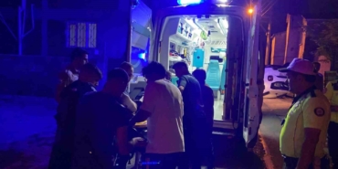 Kaldırıma çarpan araç takla attı: 1 yaralı