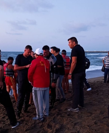 Karasu’da denize giren Moldovalı boğuldu