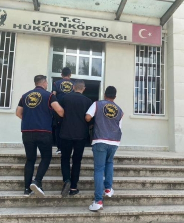 Karavan hırsızları yakayı ele verdiler