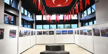 Kartepe’de "15 Temmuz Zamanı Durduran Gece Sergisi"