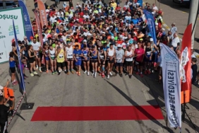 Kazancı’da ’dostluk’ için koştular