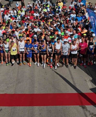 Kazancı’da ’dostluk’ için koştular