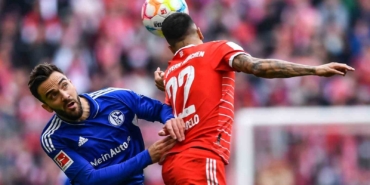 Kenan Karaman, Schalke 04 ile sözleşme yeniledi