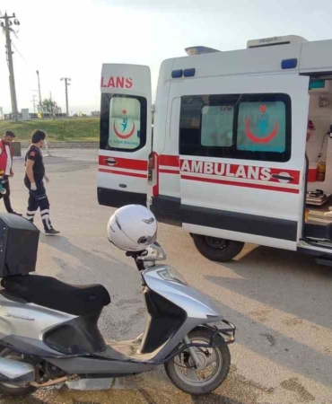 Keşan’da devrilen motosikletten düşen 2 kişi yaralandı