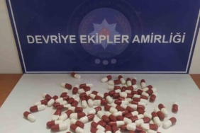 Keşan’da polisin durdurduğu şüphelinin üzerinden 96 adet sentetik ecza çıktı