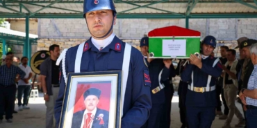 Kıbrıs gazisi Ekin son yolculuğuna uğurlandı