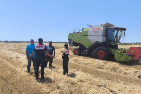 Kırklareli’de jandarma anız yangınlarına karşı çiftçileri bilgilendirdi