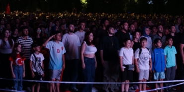Kırklareli’nde milli maç heyecanı dev ekranda yaşandı