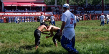 Kırkpınar’da bugün 40 başpehlivan kol bağlayacak