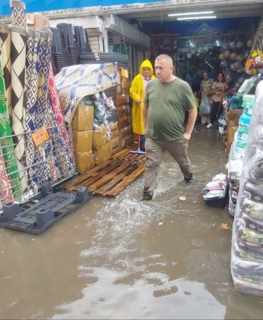 Kocaeli’de yollar nehre döndü