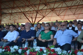 Kocaelili pehlivanları desteklemek için Edirne’ye gitti