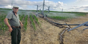 Kontrollü sulama sayesinde hem zamandan hem de sudan tasarruf etti