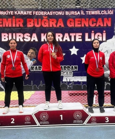 Körfezli karatecilerin turnuva başarısı