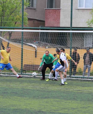 Küçükçekmece’de yaz spor okullarına büyük ilgi