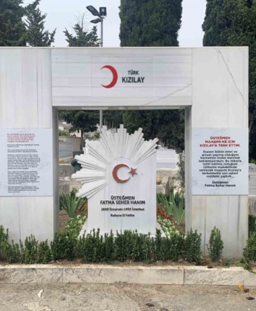 Kurtuluş Savaşı’nın kadın kahramanı ’Kara Fatma’ mezarı başında anıldı