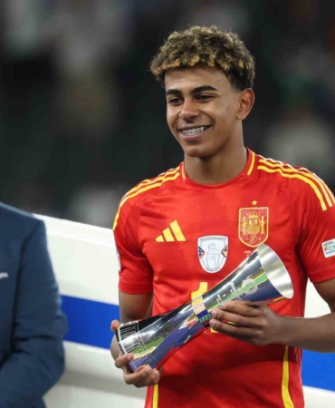 Lamine Yamal, tarihe geçti