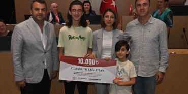 LGS Türkiye birincisine 10 bin lira ödül