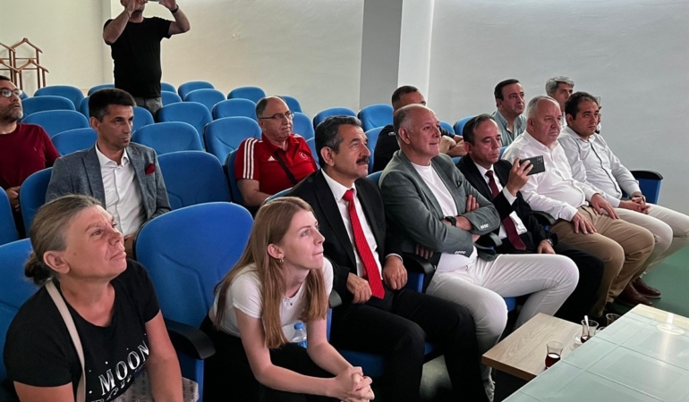 Lüleburgazlı güreşçi Nil Avrupa’yı titretti